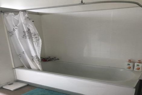 Photo of property in 2/1053 Colombo Street, St Albans, Christchurch, 8014