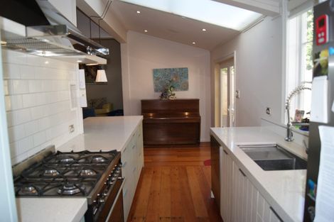 Photo of property in 122a Derwent Street, Island Bay, Wellington, 6023