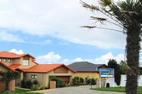 Photo of property in 56 Nautilus Drive, Gulf Harbour, Whangaparaoa, 0930