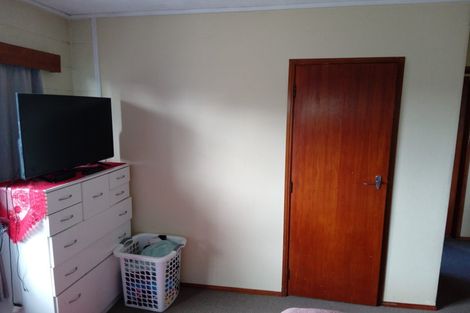 Photo of property in 2/4 Idlewild Avenue, Mangere, Auckland, 2022