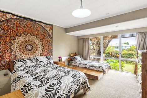 Photo of property in 5 Marere Avenue, Paraparaumu, 5032