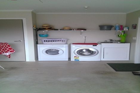 Photo of property in 59/64 Kawaha Point Road, Kawaha Point, Rotorua, 3010