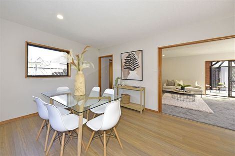 Photo of property in 28b Inglewood Place, Avonhead, Christchurch, 8042