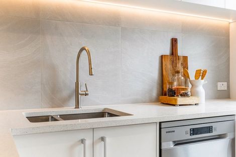 Photo of property in 1/452 Hibiscus Coast Highway, Orewa, 0931