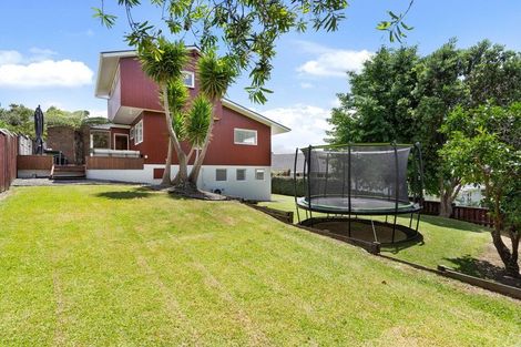 Photo of property in 31 Mcdowell Crescent, Hillcrest, Auckland, 0627