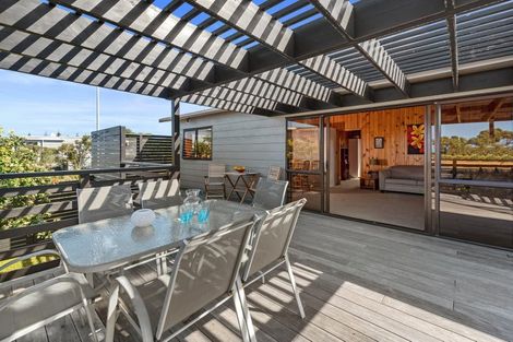 Photo of property in 2 St Anne Place, Omaha, Warkworth, 0986