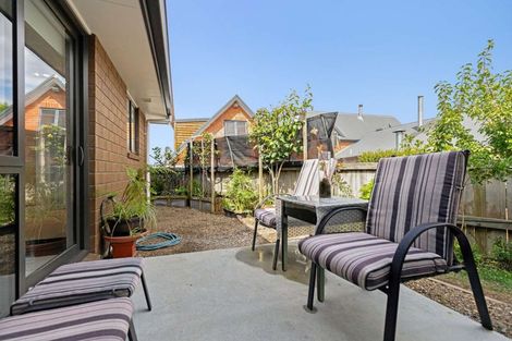 Photo of property in 5 Faber Place, Rototuna North, Hamilton, 3210