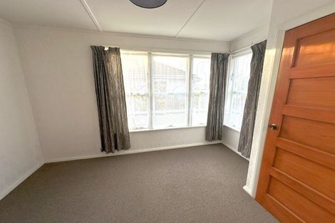 Photo of property in 102 Vogel Street, Roslyn, Palmerston North, 4414