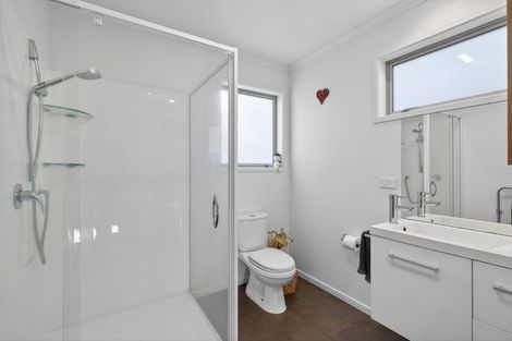 Photo of property in 15 Lionel Place, Mapua, 7005