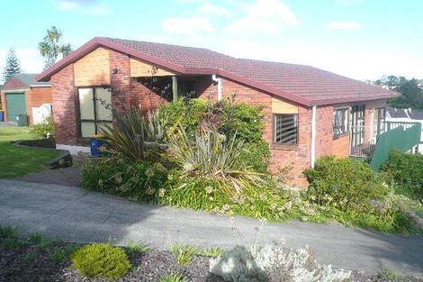 Photo of property in 23 Miriam Corban Heights, Henderson, Auckland, 0612