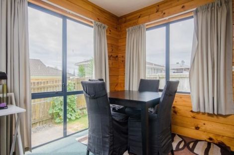 Photo of property in 42a Rimu Street, New Lynn, Auckland, 0600