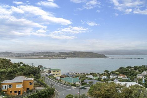 Photo of property in 98 View Road, Houghton Bay, Wellington, 6023