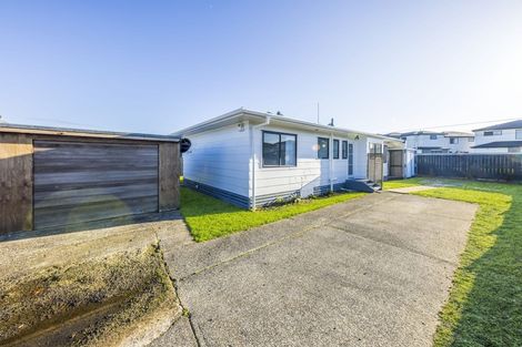 Photo of property in 2/30 Gloucester Road, Manurewa, Auckland, 2102