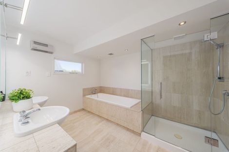 Photo of property in 6 Weka Street, Fendalton, Christchurch, 8041