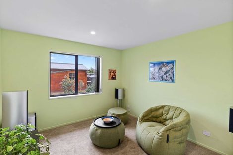 Photo of property in 11 Paradise Way, Amberley, 7410