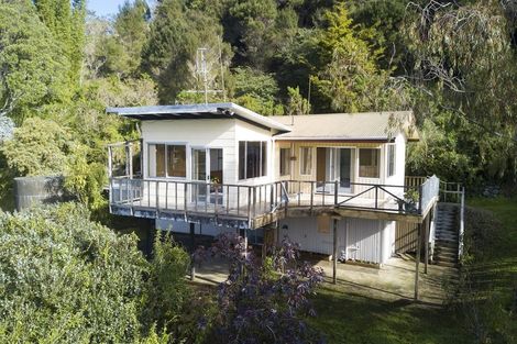 Photo of property in 33 Totara North Road, Totara North, Kaeo, 0479