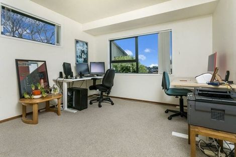 Photo of property in 6 Serrata Place, Browns Bay, Auckland, 0630