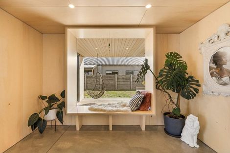 Photo of property in 6 Pounamu Avenue, Albert Town, Wanaka, 9305