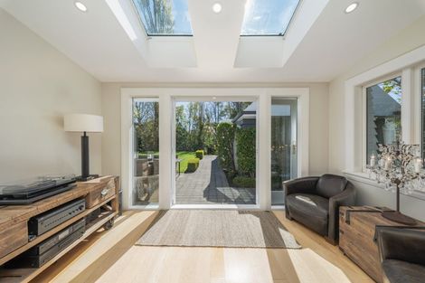 Photo of property in 6 Weka Street, Fendalton, Christchurch, 8041
