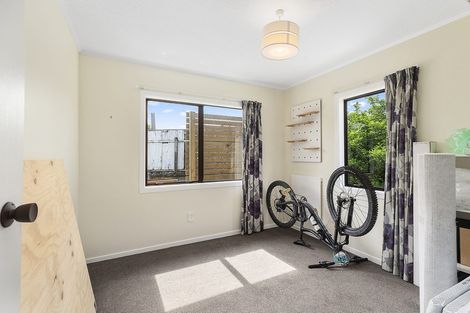 Photo of property in 1/5 Rothwell Street, Titahi Bay, Porirua, 5022