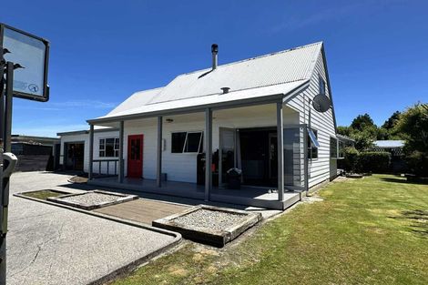 Photo of property in 197 Brittan Street, Hokitika, 7810