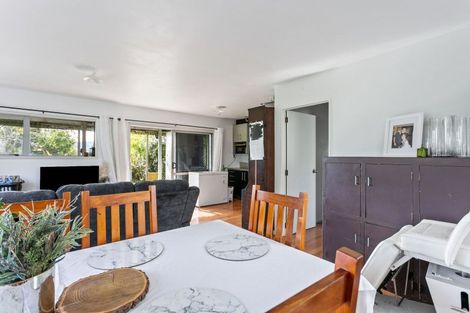 Photo of property in 25 Cambridge Terrace, Kaiti, Gisborne, 4010