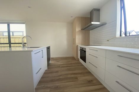 Photo of property in 5/6 Skibbereen Drive, Halswell, Christchurch, 8025