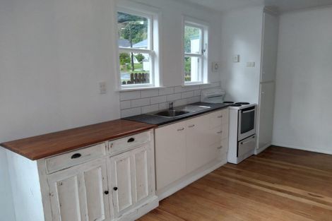 Photo of property in 36 Cleland Crescent, Naenae, Lower Hutt, 5011