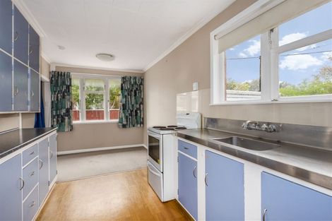 Photo of property in 4 Brown Grove, Ranui, Porirua, 5024