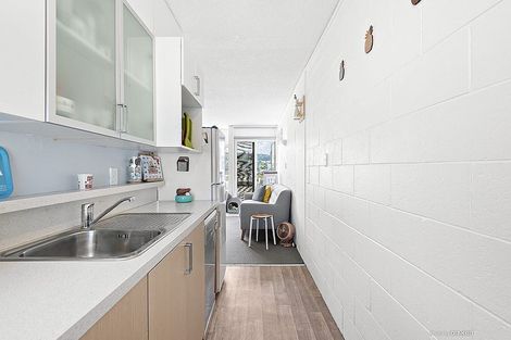 Photo of property in Melksham Towers, 701/131 Brougham Street, Mount Victoria, Wellington, 6011