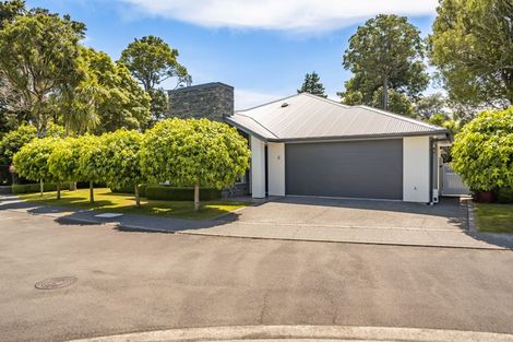 Photo of property in 6 Bateson Way, Heretaunga, Upper Hutt, 5018