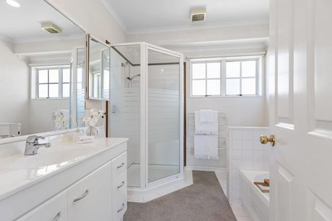 Photo of property in 126 Muricata Avenue, Mount Maunganui, 3116