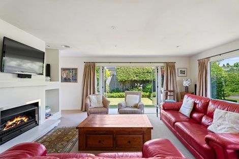 Photo of property in 12 Jessies Crescent, Wanaka, 9305