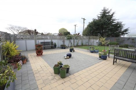 Photo of property in 131 Mcmurdo Street, Tinwald, Ashburton, 7700