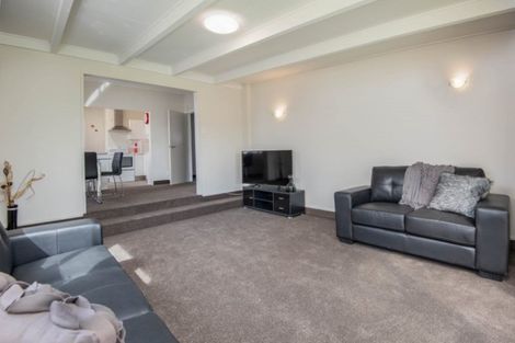 Photo of property in 16 Bush Road, Mosgiel, 9024