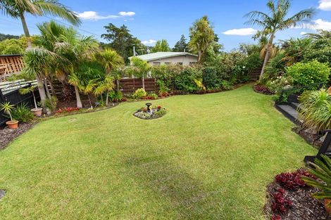 Photo of property in 57 Avonleigh Road, Green Bay, Auckland, 0604