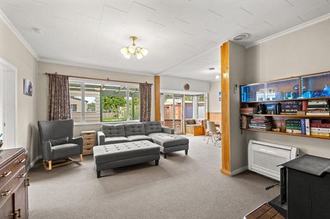 Photo of property in 11 Pannell Avenue, Wainoni, Christchurch, 8061