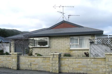 Photo of property in 1/237 Stokes Valley Road, Stokes Valley, Lower Hutt, 5019