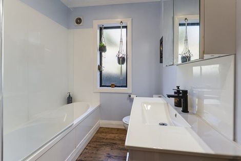 Photo of property in 72 Toi Toi Street, Toi Toi, Nelson, 7010