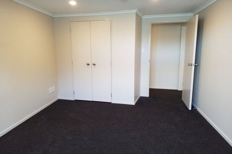 Photo of property in 9 Rangitane Street, Maupuia, Wellington, 6022