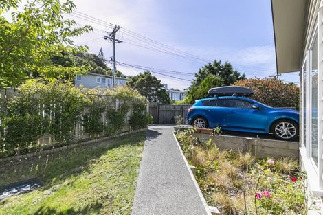 Photo of property in 13 Monowai Road, Johnsonville, Wellington, 6037