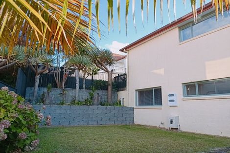 Photo of property in 11 Parkwood Crescent, Gulf Harbour, Whangaparaoa, 0930