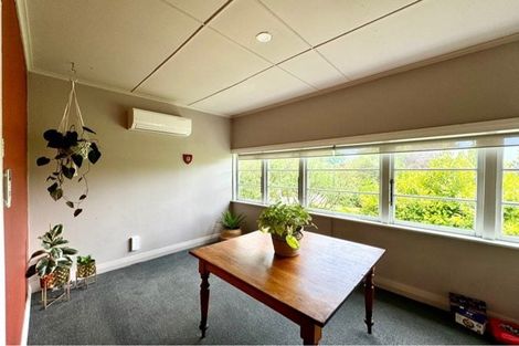 Photo of property in 5 Reading Street, Greytown, 5712