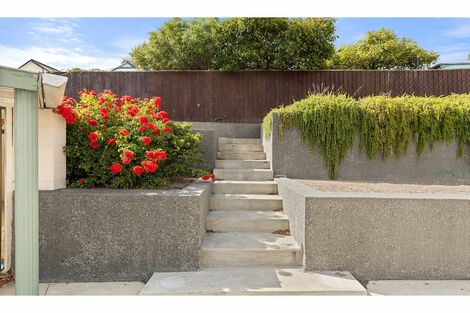 Photo of property in 9 Doyle Place, Avondale, Christchurch, 8061