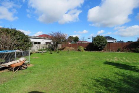 Photo of property in 132 Derby Street, Westport, 7825