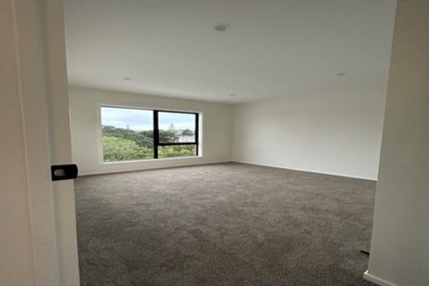 Photo of property in 3b Agathis Avenue, Mairangi Bay, Auckland, 0630