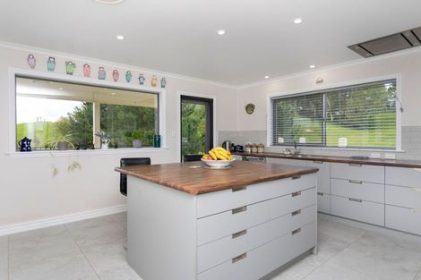 Photo of property in 47 Knight Road, Dannevirke, 4976