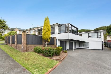 Photo of property in 87 Oriel Avenue, Tawa, Wellington, 5028