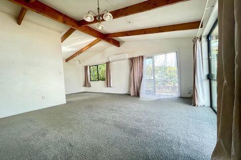 Photo of property in 1/166 Nile Road, Milford, Auckland, 0620