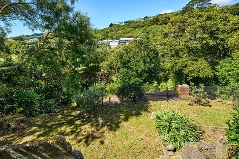 Photo of property in 10 Carleton Terrace, Tawa, Wellington, 5028
